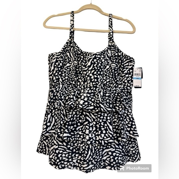Island Escape woman 20W plus size tiered‎ tankini top NWT Macy’s - Picture 1 of 8